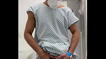 Preview 3 of Down Load Bule Move Vodie - Novinho faz exibi&ccedil_&atilde_o no quarto do hospital