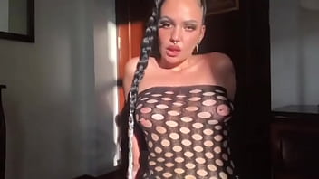 Preview 2 of Lokal Desi Porn Fuk Sex - &iquest_Te gustan los piercing de mis tetas?