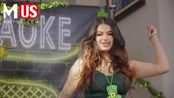 Preview 2 of American School Photos Girl Sex - Jerkaoke-Gianna Dior、Karma RX、Alex Mack and Donny Sins - EP1