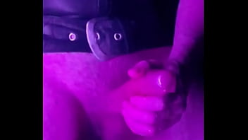Preview 4 of Dogs Oman Sax - Ejaculation d&#039_un soldat en latex