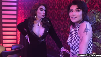 Preview 2 of Sil Pack Xxx Videos Indian - Transflick.com - Singer Brooklyn Gray got fucked on stage by tranny Ariel Demure. Ariel,  the star performer at a club,  is moving on to the next big step in her career and trying to find someone talented to take her place.