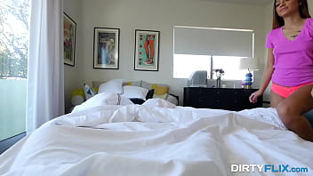 Preview 1 of Undar Watar Xnxx - Dirty Flix - Inappropriate relations Jaye Summers