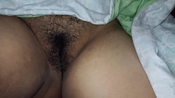 Preview 1 of Mom And Son Bopss Press - Entr&eacute_ al cuarto de mi suegra y le met&iacute_ los dedos en su panocha peluda (2da parte en XVIDEOS RED) https://www.xvideos.red/video70794529/entre al cuarto de mi suegra y le meti los dedos en su panocha peluda 2da parte