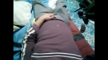 Preview 1 of Pounded Sex - En cama calentandome