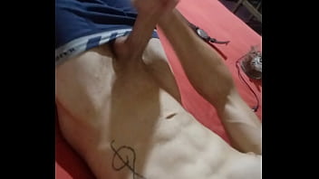 Preview 4 of Latina Milfe - Batendo uma bem gostoso