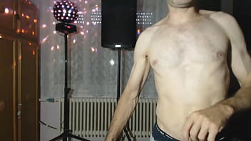 Preview 1 of Animalsexmovi - Erotic dance