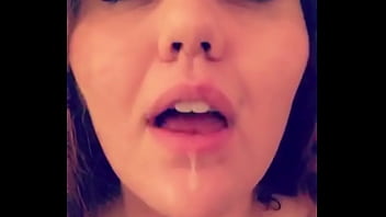 Preview 4 of Xxxixxx Vedo - Who would Cum on this 19yo Mormon girl&rsquo_s face?