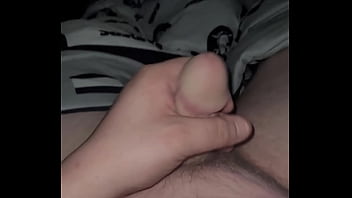 Preview 1 of Alliya Bhat Fucknig - Watch me beat it