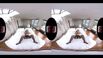 Preview 3 of Who Is Winkypussy Porn - VIRTUAL TABOO - Keep Your Family Close