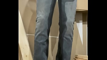 Preview 4 of Brassard Hd - Pissing in my Jeans