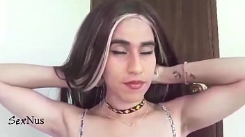 Preview 2 of Bihari Xxxvidio - as&iacute_ me transform&oacute_ con mi peluca