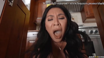 Preview 3 of Englis Sexy Ful Movi - Damn,  Damion Sharked - Scarlit Scandal,  Tokyo Lynn / Brazzers  / stream full from www.brazzers.promo/shark