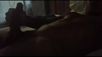 Preview 1 of Adriana Momxxx - Joven hetero prepara maturbacion paja 19yo pene ereccion moreno