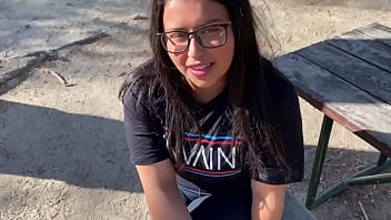 Preview 3 of Sara Jay Vs Yasmin - PROPUESTA INDECENTE A LATINA CACHONDA EN EL PARQUE