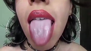 Preview 1 of Tube Porn Small Suckingdick - Fetiche lengua para tu verga