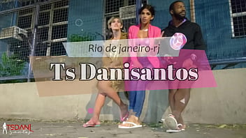 Preview 1 of Mom Bata Six Video - Venham ver Daniela Santos Sabrina Prezotte e o Marlon costa  fazendo uma deliciosa suraba bem safada come&ccedil_ando na rua uma delicia. Tsdanisantos