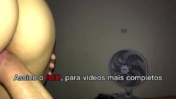 Preview 3 of Full Hd Sexy Desi Video - Esposa sozinha com colega de trabalho enquanto marido viaja,  sem camisinha com gozada (Assine o RED)