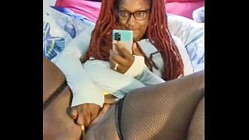 Preview 2 of India Niaki Kajol Sex - Ebony Spreads Her Lovely Legs To Play Preview (KYExperience)