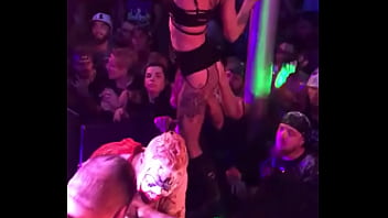 Preview 2 of Dolsex - Onstage Dirty Foot Worship At The 2017 GOTJ