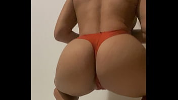Preview 1 of Teenage Girl Fuck Boy - SENTANDO COM A BUNDA DE LEVE AT&Eacute_ VOC&Ecirc_ GOZAR