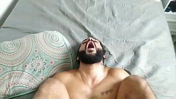 Preview 1 of Desi Indian Bf Ssss Xxxx Village - Neg&atilde_o put&atilde_o safado me comeu gostoso a tarde toda e encheu meu cu de leite 3 vezes (completo no red):