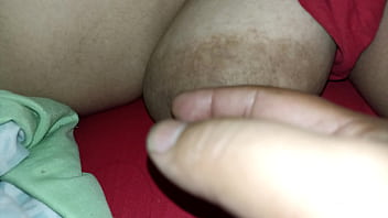 Preview 4 of Zy Ey - [Karmico][Ma&ntilde_anero] mi esposo me acaricia las tetas