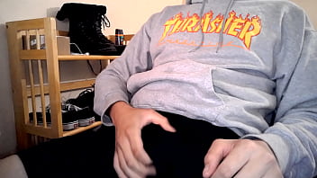 Preview 1 of Cash Hd Creampie - gamer stoner masturbaiting