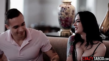 Preview 3 of Only Boy Xxx Vidio Dawunlod Hd - Sexy gold digger Anna de Ville fucked by a boyfriend and his rich stepdad