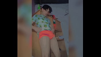 Preview 1 of Wwxx Pron - Chico venezolano mostrando su cuerpo