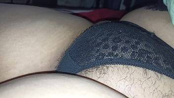 Preview 2 of Liverpool Anal - [Karmico][Ma&ntilde_anero] camel toe de mi esposa de madrugada la grabo sin que se de cuenta 4K