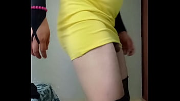 Preview 4 of Shemale Wendy Summers - Sexy mostrando vestido