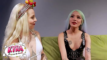 Preview 2 of Fluid College - Entrevistei a Carolzinha pro Feira da Fruta #1 e veja o que ela disse