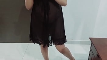 Preview 1 of Edito Avcom - Pakistani Girl Strip Tease Nude Dance