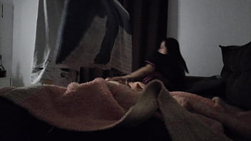 Preview 1 of Desi Milks Boobs - tia passo planejou para que pudesse dividir o sof&aacute_ com sobrinho passo