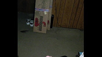 Preview 1 of Pakitsan Xnxx - Me sitting in a chair jerking off