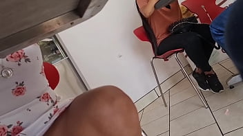 Preview 1 of Arbia Sex Girl - amiga en minifalda en el restaurante