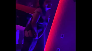 Preview 4 of Bra Busted - Mi chaparra bien caliente