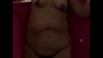 Preview 2 of Mynmear Sex Videos - Mi esposa gorda madura bailandome despu&eacute_s de ba&ntilde_arse