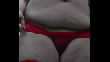 Preview 2 of Ssbbw 4 - Provando a primeira calcinha fio