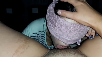 Preview 4 of Film Dastani - Eating My Pussy Blindfolded So I Feel Free - Girls fly orgasm
