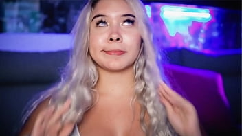 Preview 2 of Bromika Sec - Sexy chubby blonde with an angelic face wants to suck his boyfriend cock