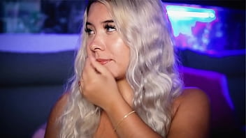 Preview 3 of Bromika Sec - Sexy chubby blonde with an angelic face wants to suck his boyfriend cock