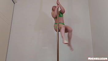 Preview 4 of Pastuh Xxx - Hot blonde incredible pole dance