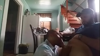 Preview 2 of X Sexcom - Pai e Filho