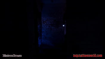 Preview 1 of Bangkok Sec - Angekettet und mit Flasche und Besenstiel gefickt (TRAILER)