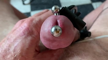 Preview 4 of Irinka Big - Cumshot thru 4g PA