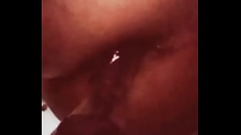Preview 3 of Xxl Cum - Sentando enterrada na marcha do carro  ....enterrado no rabo do guloso