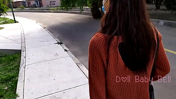 Preview 1 of Honey India Summer - De camino a casa me encuentro esto