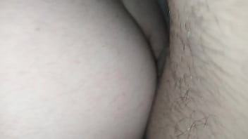 Preview 2 of Alice90 Boat - Novinha arrombando o cu