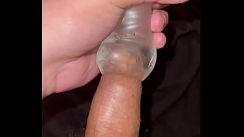 Preview 2 of Momson Friends - Masturbador solo boy